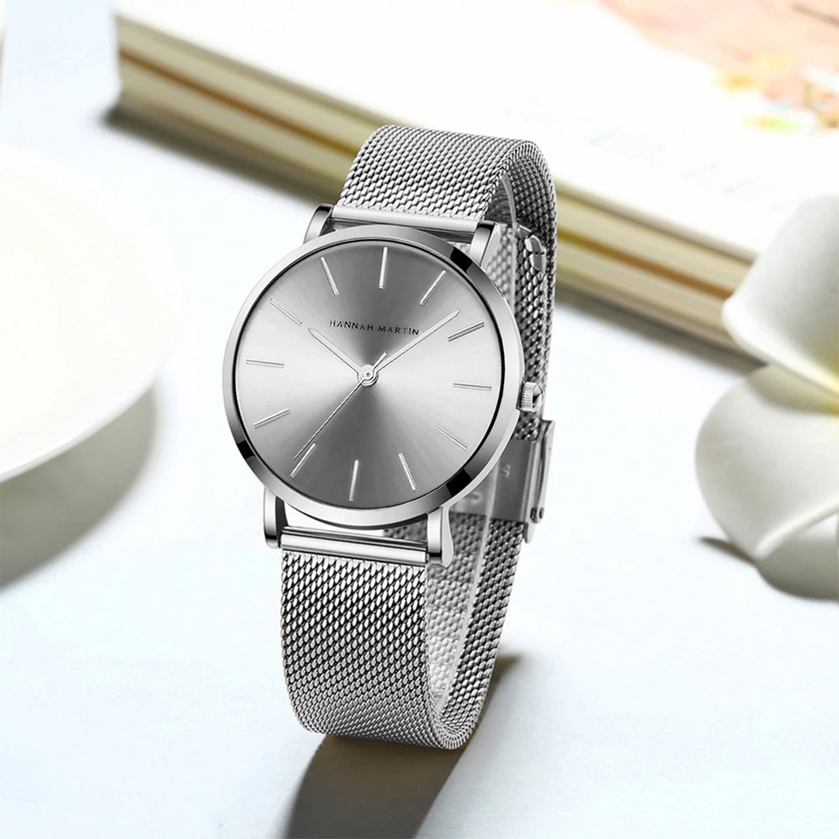 Women's watch with Japanese quartz movement, simple design in gold-tone stainless steel