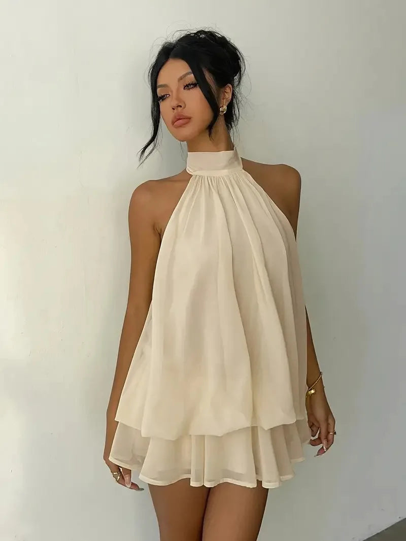 Elegant women's chiffon dress with halter neckline