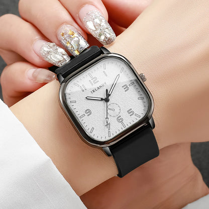 Women's Fashion Square watch, with silicone strap, sporty design