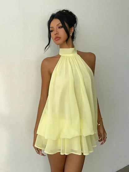 Elegant women's chiffon dress with halter neckline