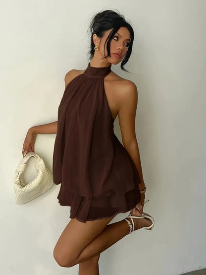 Elegant women's chiffon dress with halter neckline