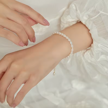 Classic Pearl Bracelet